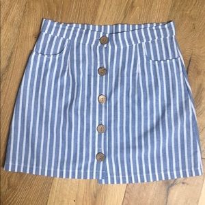 Button down linen striped skirt